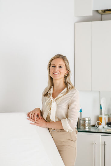 dr. Liesje Lambrechts